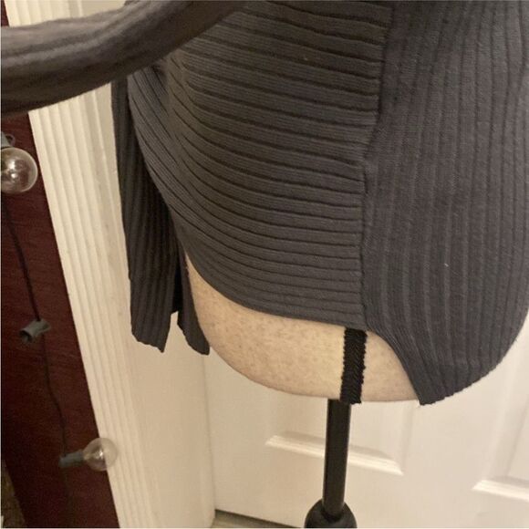 Brochu Walker 100% wool Elegant Black Ribbed Women's sweater, S - Picture 10 of 13